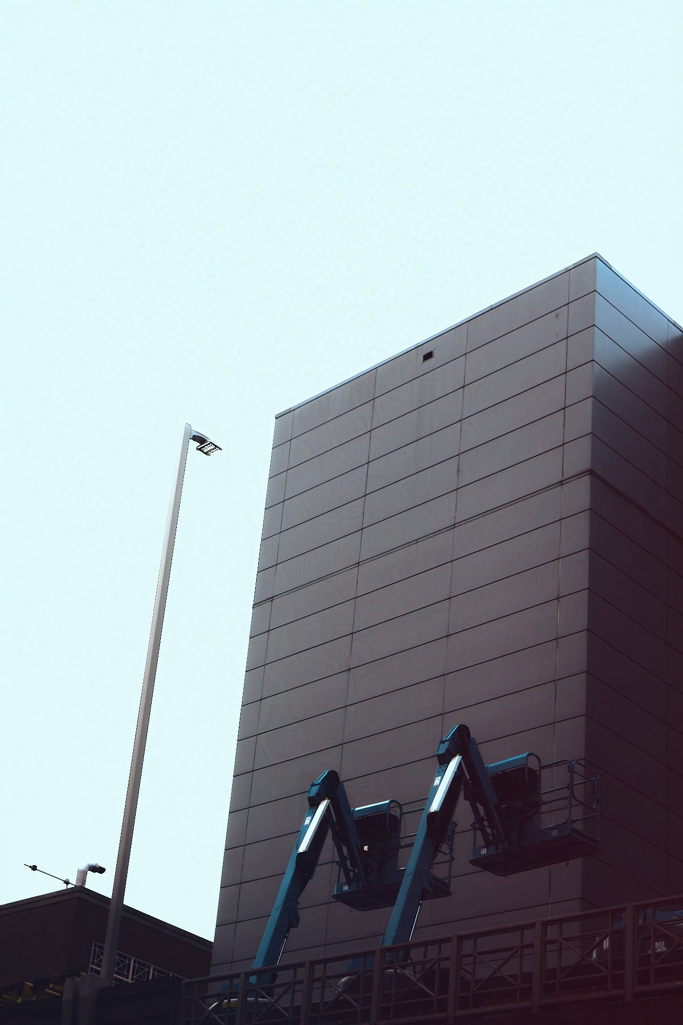 mirrors-edge: 0.02